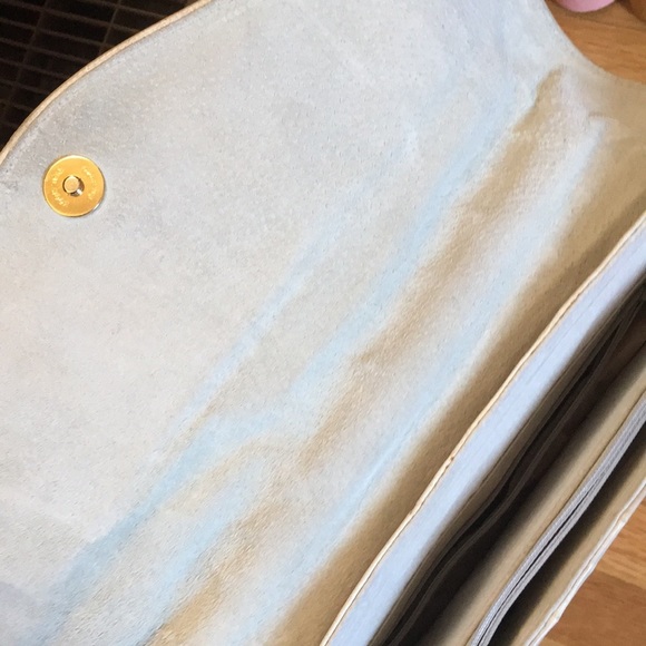 Original owner vintage 1980s white eel skin purse - Picture 6 of 8